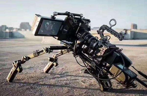 �Ϸ�����Ƭ����